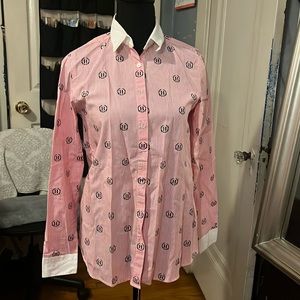Woman’s Tommy Hilfiger long sleeve button up shirt.
